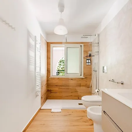 아파트 Relax In Villa With Garden Private Terrace 200M From Sea Siracusa