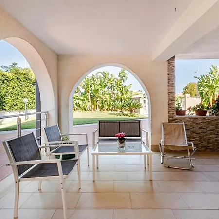 아파트 Relax In Villa With Garden Private Terrace 200M From Sea Siracusa *