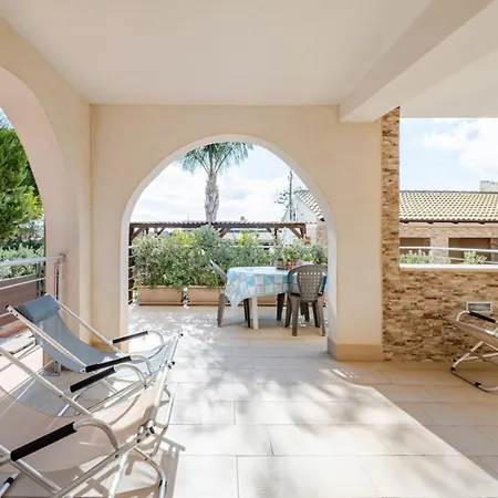 Relax In Villa With Garden Private Terrace 200M From Sea Siracusa *
