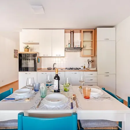 아파트 Relax In Villa With Garden Private Terrace 200M From Sea Siracusa *