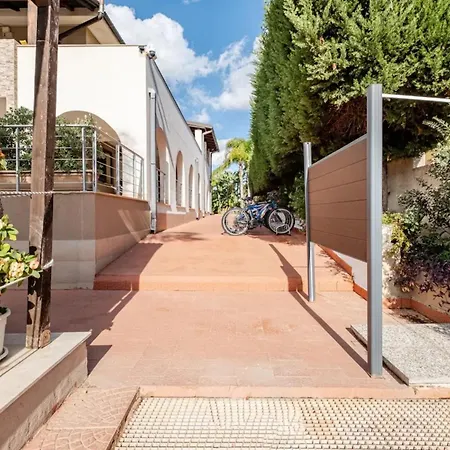 Relax In Villa With Garden Private Terrace 200M From Sea Siracusa 시라쿠사