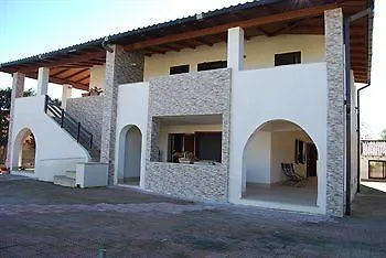 Anthiros Affitti Brevi *